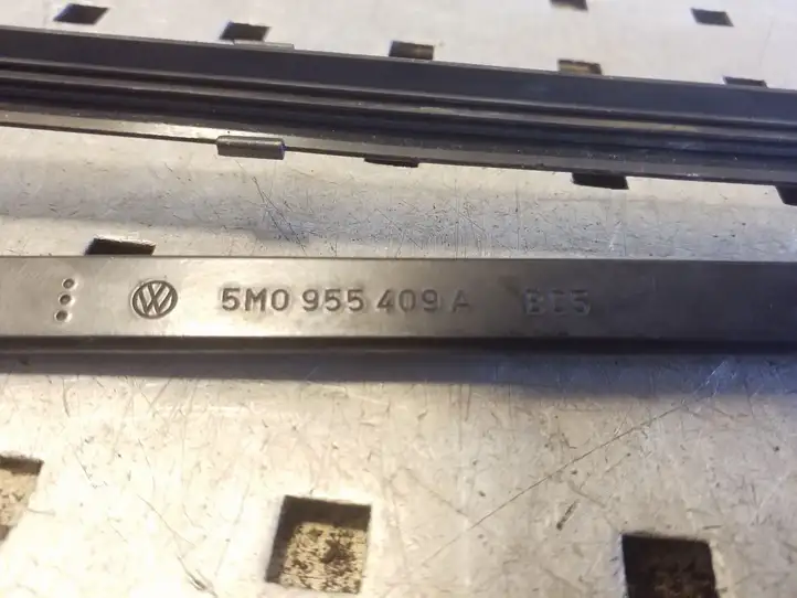 Volkswagen Golf Plus (2008 - 2014) 5M0955409 Рычаг стеклоочистителя — фото 3