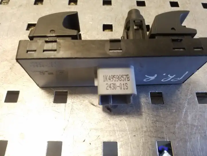 Seat Altea XL (2004 - 2015) 1K4959857B Кнопка стеклоподъемников — фото 3