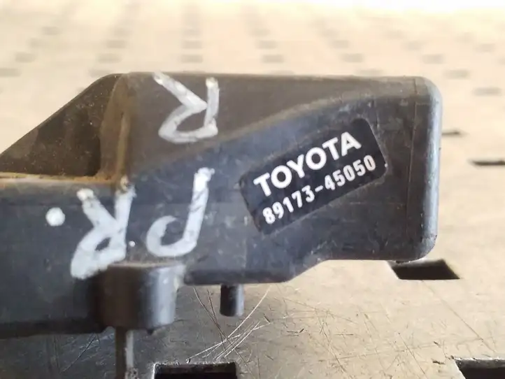 Toyota RAV 4 (XA20) (2000 - 2005) 8917345050 Датчик удара SRS — фото 2