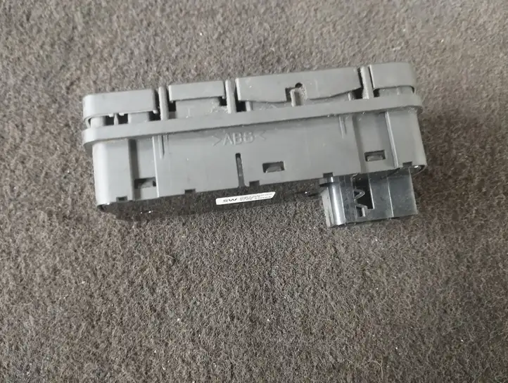 Opel Vectra C (2002 - 2005) 09185952 Блок кнопок стеклоподъемников — фото 7