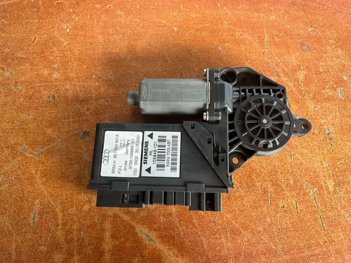 Audi A4 S4 B6 8E 8H (2000 - 2006) 8E0959801A Стеклоподъемник задней двери — фото 1