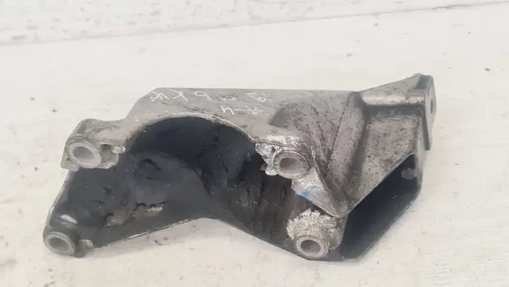 Audi A4 S4 B6 8E 8H (2000 - 2006) 8E0199307A Кронштейн двигателя — фото 4