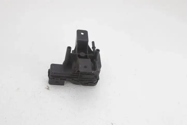 BMW X5 E70 (2006 - 2013) 7205041 Насос AdBlue — фото 1