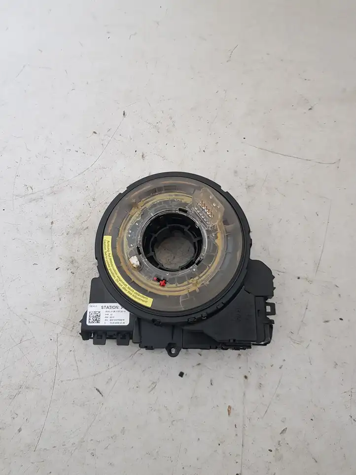 Audi A5 8T 8F (2007 - 2011) 8K0953568F Контактное кольцо SRS — фото 1