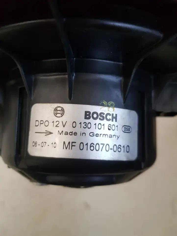 Toyota Corolla Verso E121 (2004 - 2007) 0130101601 Вентилятор печки — фото 4