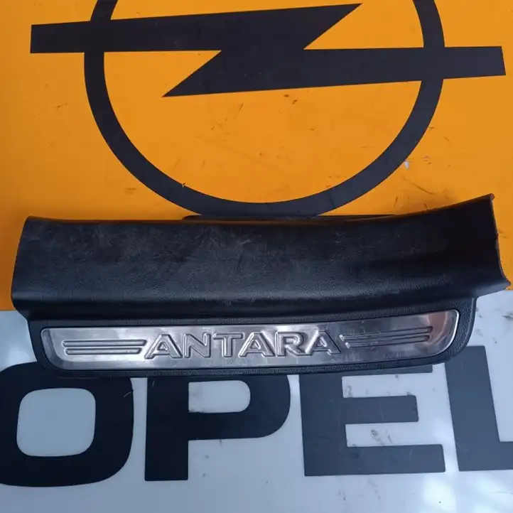 Opel Antara (2011 - 2017) 96630473 Внутренняя отделка переднего порога — фото 1