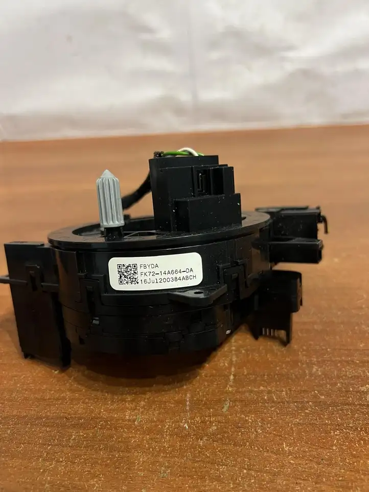 Land Rover Discovery 4 - LR4 (2013 - 2016) FK7214A664DA Контактное кольцо SRS — фото 3