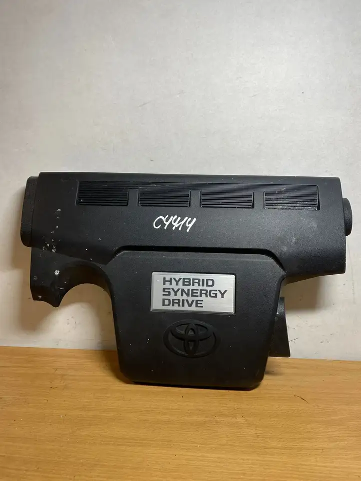 Toyota RAV 4 (XA40) (2012 - 2018) 1260136050 Крышка двигателя декоративная — фото 1