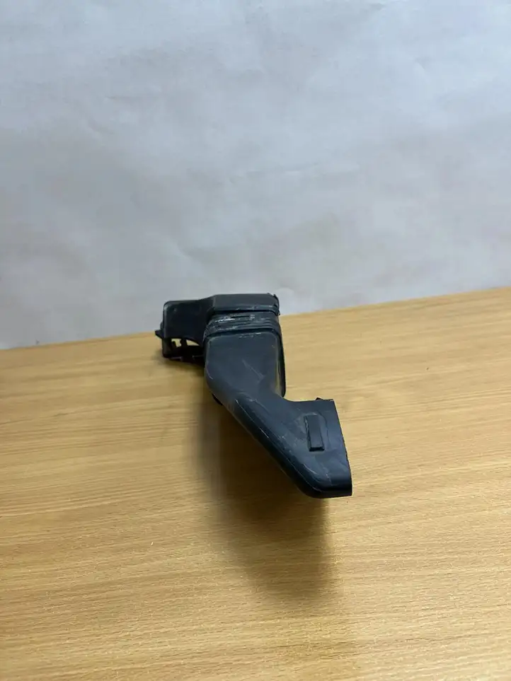 Jaguar XE (2014 - 2019) GX739A675BB Воздуховоды системы отопления/климатики — фото 2