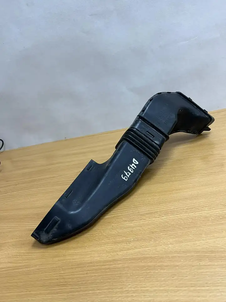 Jaguar XE (2014 - 2019) GX739A675BB Воздуховоды системы отопления/климатики — фото 3