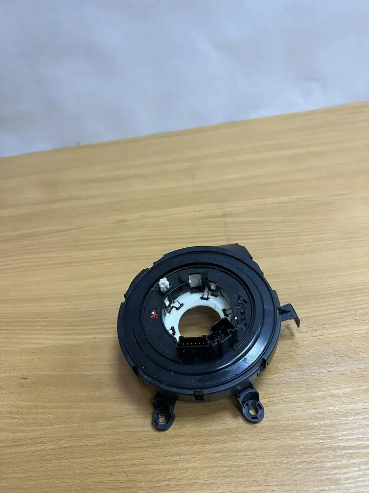 BMW X5 E70 (2006 - 2013) 912250904 Контактное кольцо SRS — фото 2