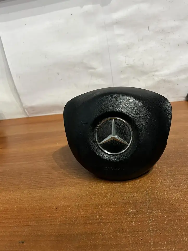 Mercedes-Benz GLC X253/C253 (2015 - ) 309743110AA Подушка безопасности сиденья — фото 1