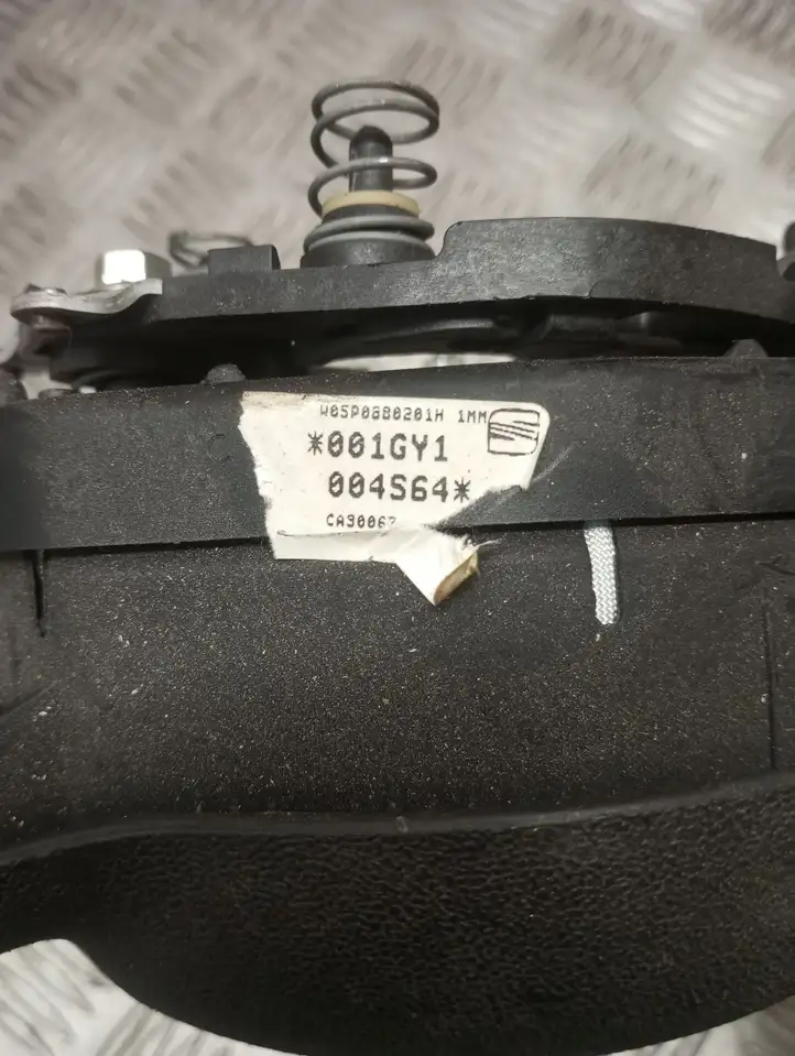 Seat Altea (2004 - 2009) 001GY1004S64 Подушка безопасности руля — фото 5