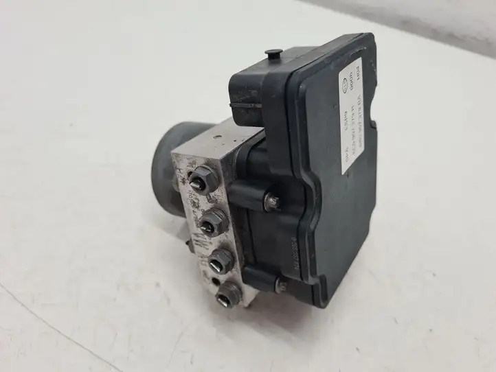 Skoda Fabia Mk3 (NJ) (2015 - 2021) 6C0907379R ABS блок — фото 1