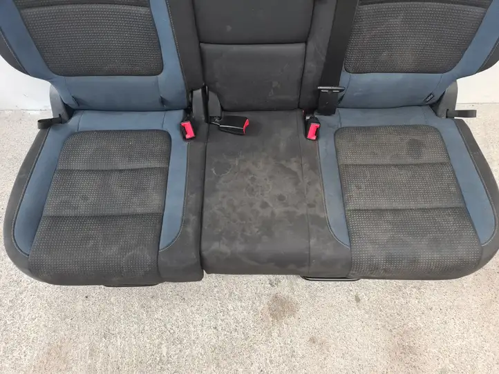 Volkswagen Tiguan (2007 - 2011) Второй ряд сидений — фото 3