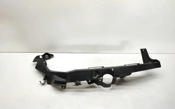 BMW 3 E90 E91 (2005 - 2012) 7138402 Кронштейн передней фары — фото 1
