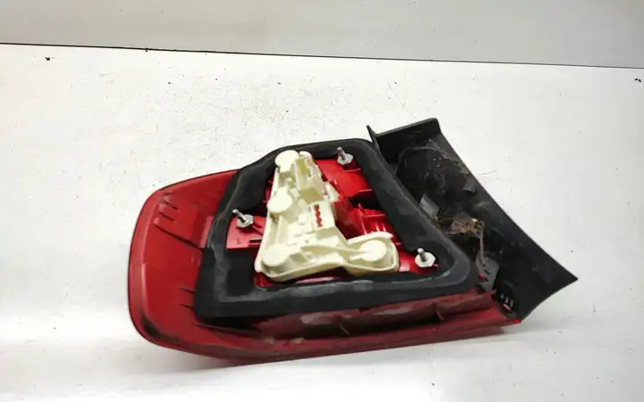 BMW 3 E90 E91 (2005 - 2012) 6937458 Задний фонарь в кузове — фото 2