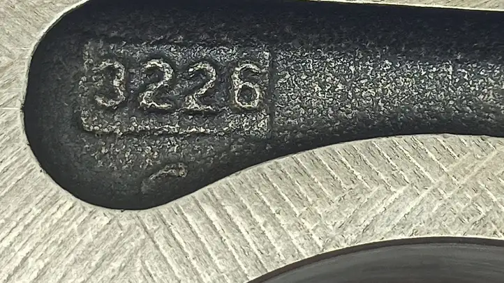 Peugeot 607 (2004 - 2010) 3226 Крышка коленчатого вала — фото 2