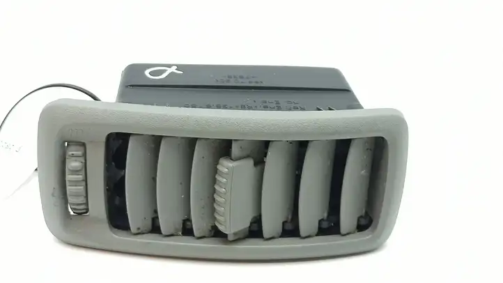 Nissan Primastar (2001 - 2014) R6136S150 Боковой воздушный дефлектор — фото 1