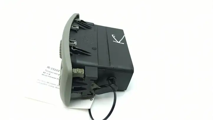 Nissan Primastar (2001 - 2014) R6136S150 Боковой воздушный дефлектор — фото 7