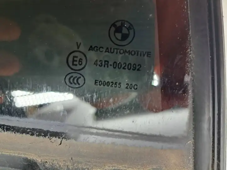 BMW 5 G30 G31 (2016 - ) 43R002092 Стекло задней двери — фото 3