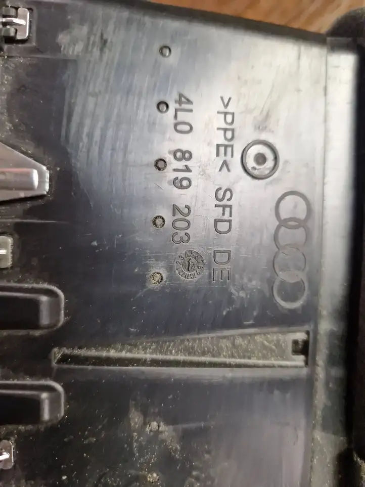 Audi Q7 4L (2005 - 2009) 4L0819203 Задний воздушный дефлектор — фото 4