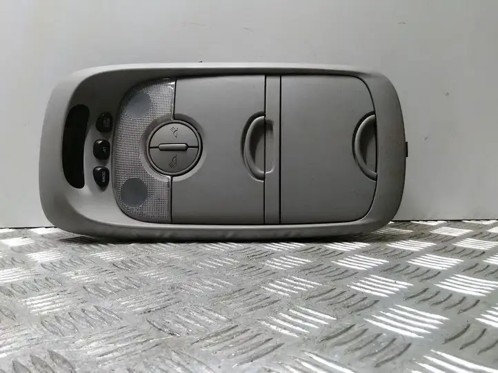Kia Sorento (2006 - 2009) 0K53E51410 Передняя подсветка — фото 1