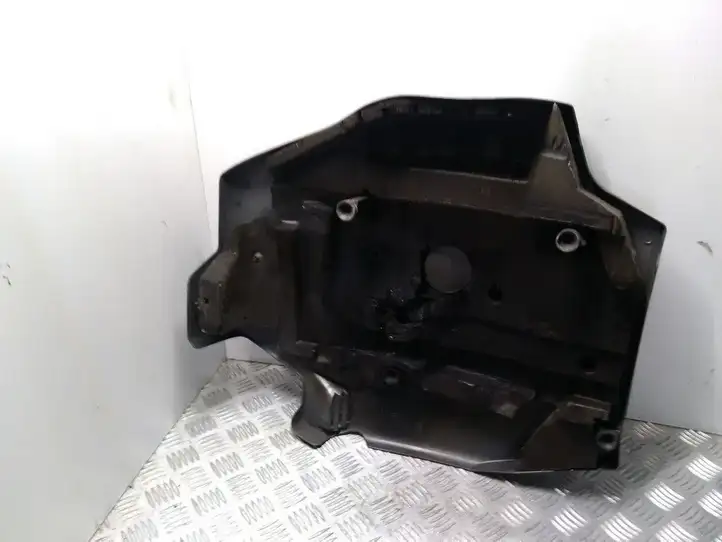 Lexus IS 220D-250-350 (2005 - 2010) Крышка двигателя декоративная — фото 2
