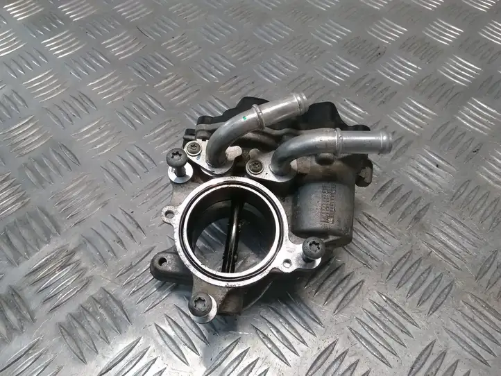 Volkswagen PASSAT B8 (2015 - ) 04L128053R Электрозадвижка двигателя — фото 1
