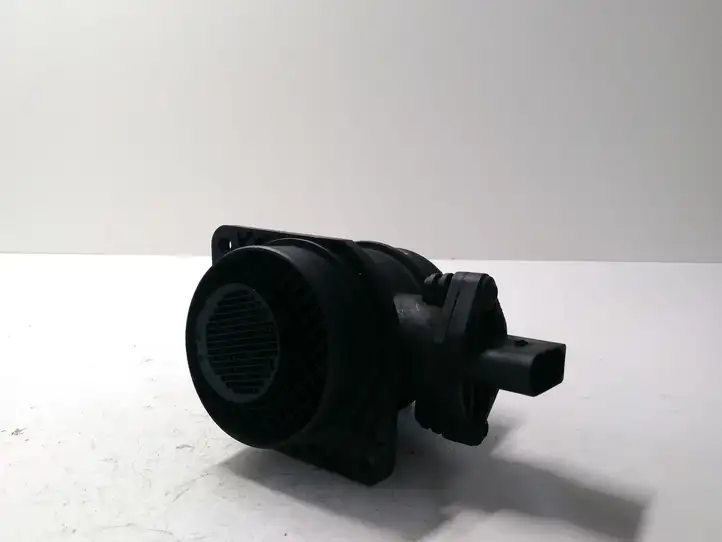 Audi A3/S3 8P (2004 - 2008) 038906461B Датчик массового расхода воздуха — фото 2