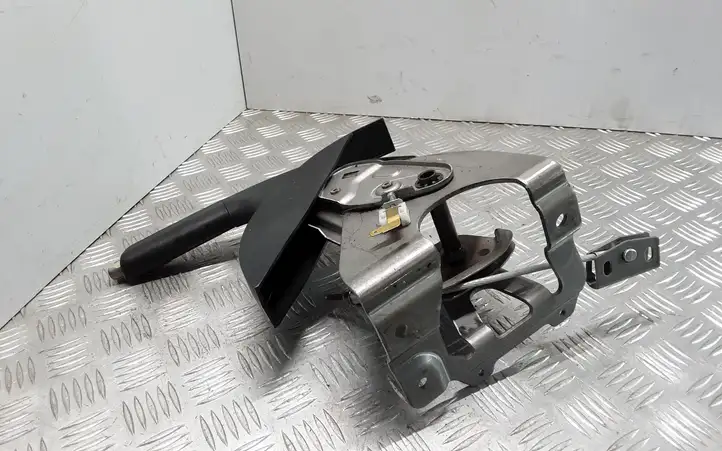 Nissan Qashqai (2006 - 2010) 811319483 Механизм ручного тормоза (в салоне) — фото 2