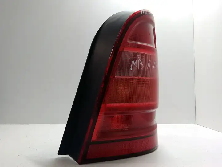 Mercedes-Benz A W168 (1997 - 2004) 1688201064 Задний фонарь в кузове — фото 4