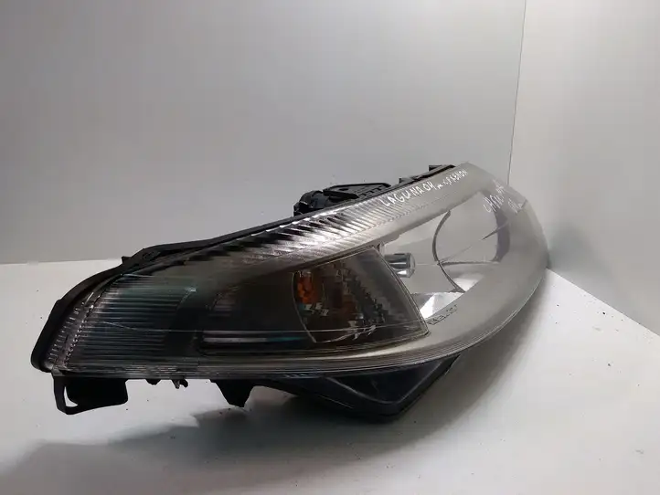 Renault Laguna II (2005 - 2007) 8200163326 Передняя фара — фото 7