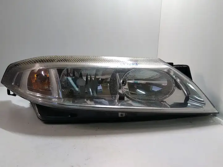 Renault Laguna II (2005 - 2007) 8200002848 Передняя фара — фото 1