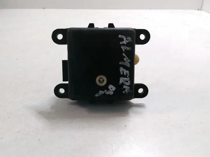 Nissan Almera (2000 - 2006) 3G23030820 Двигатель задвижки потока воздуха — фото 1