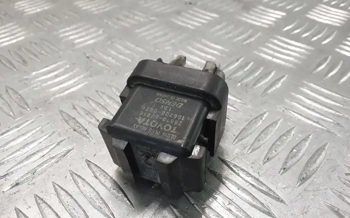 Toyota Corolla Verso E121 (2004 - 2007) 2861067010 Реле накала свечей — фото 2