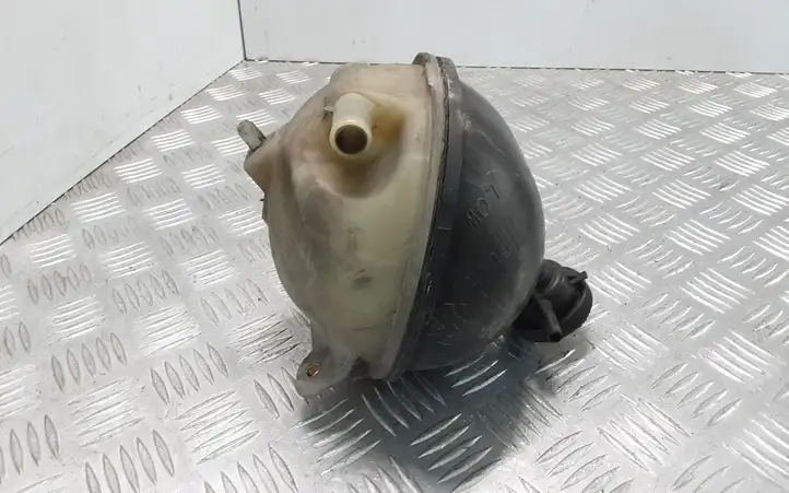 Toyota Corolla Verso E121 (2004 - 2007) 51994A0 Расширительный бачок — фото 3