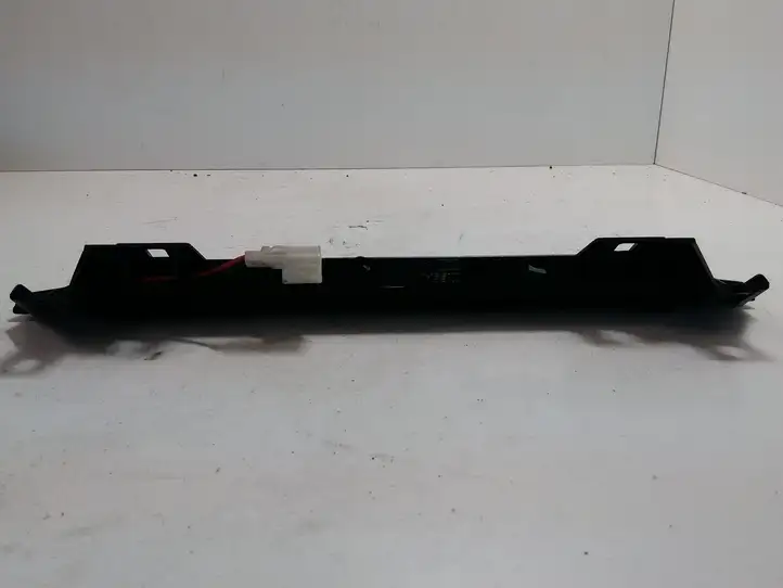 Nissan Almera N16 (2000 - 2010) 24350002 Дополнительный стоп фонарь — фото 2