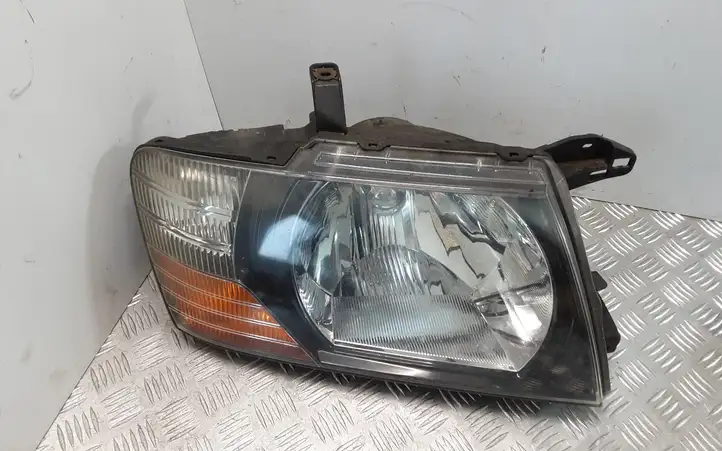 Mitsubishi Pajero (1999 - 2003) 10087419 Передняя фара — фото 3