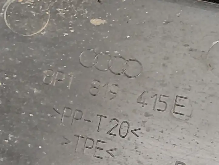Audi A3/S3 8P (2008 - 2013) 8P1819415E Жабо стеклоочистителей — фото 3