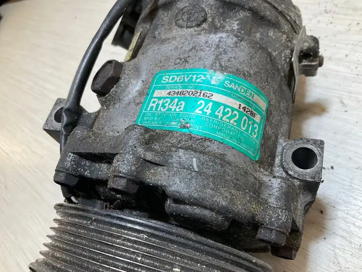 Opel Astra G (1998 - 2004) 24422013 Компрессор (насос) кондиционера воздуха — фото 2