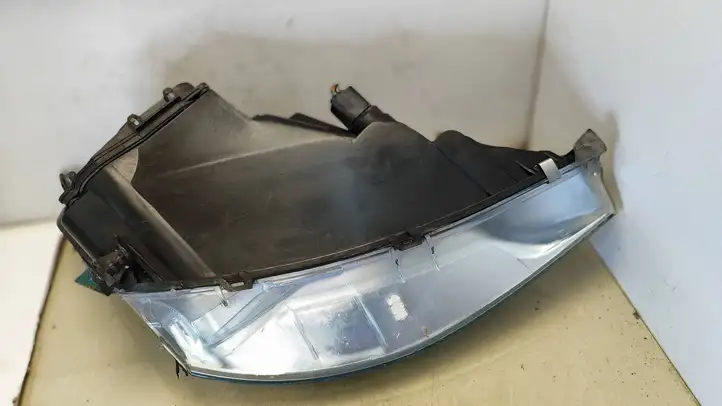Ford Focus (1998 - 2004) XS4X13006 Передняя фара — фото 2
