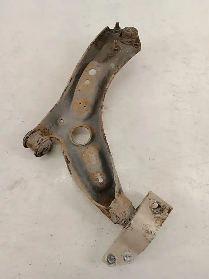 Volkswagen PASSAT B7    Вилы