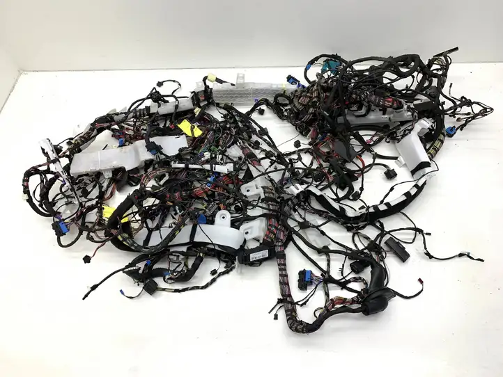 BMW X5 F15   CJ22441606864 Проводка панели