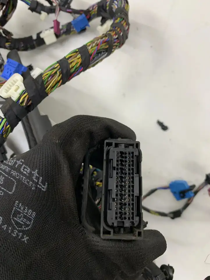 BMW X5 F15   CJ22441606864 Проводка панели