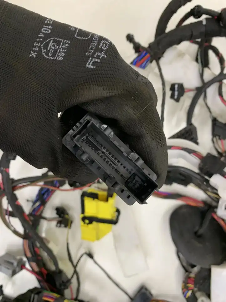 BMW X5 F15   CJ22441606864 Проводка панели