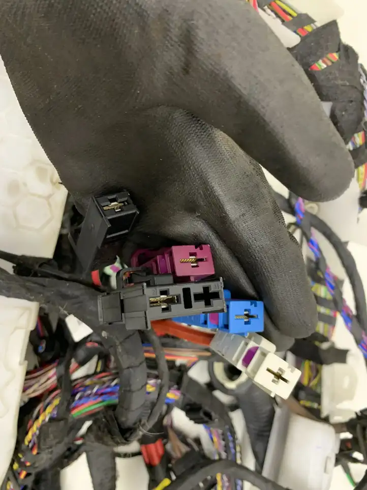 BMW X5 F15   CJ22441606864 Проводка панели