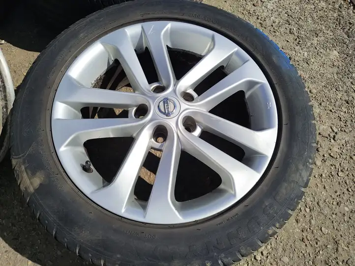 Nissan Juke I F15 (2010 - 2018) 1KA2A Легкосплавный колесный диск R17 — фото 2