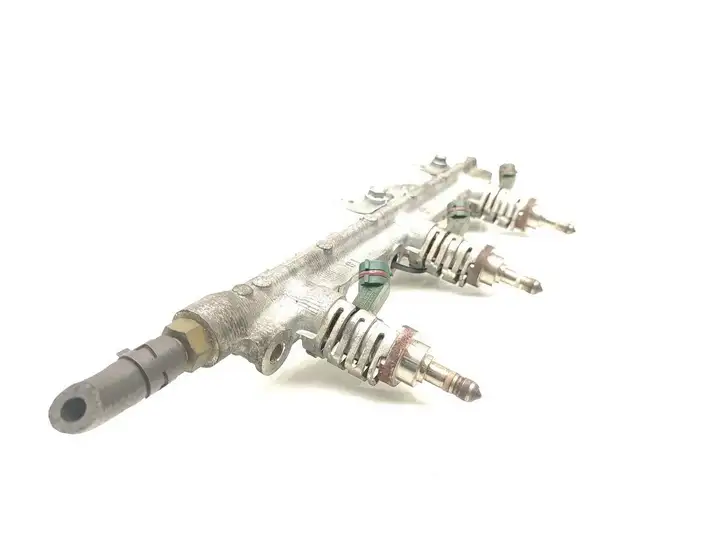 Lexus IS 220 (2005 - 2010)  23250-31020 Комплект жиклеров (форсунок)