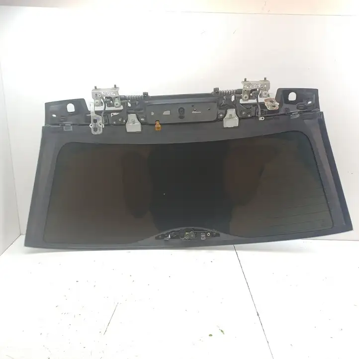 BMW 3 E46 (1998 - 2005)  43R001026 Открываемое стекло крышки багажника